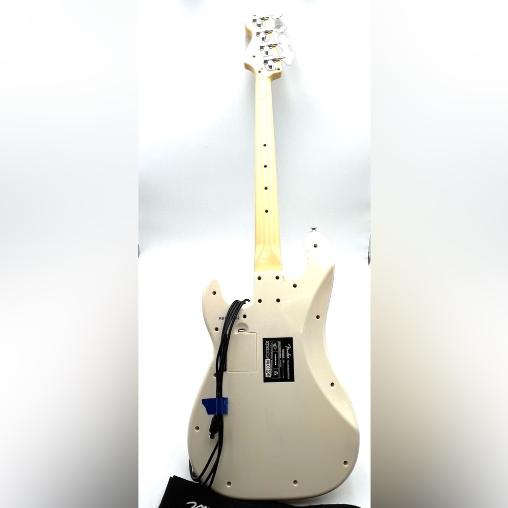 Rock Band Fender Precision  Wired Bass for Xbox 360 - Picture 5 of 11